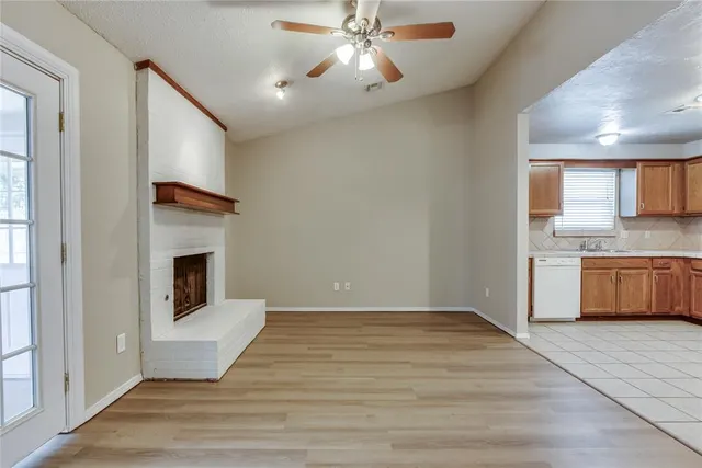 Photo 5 — 12316 SW 14th Street, Yukon, OK 73099