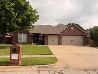 Sold home at 317 Paxton Court