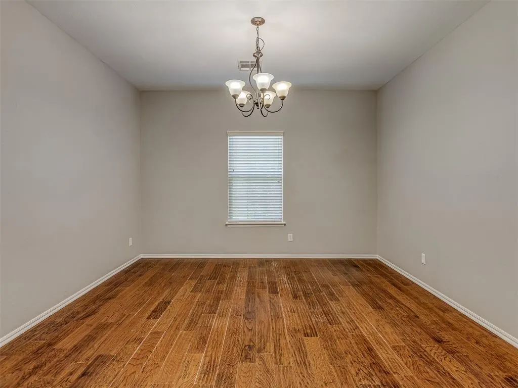 Photo 11 — 8624 Mallard Lane, Edmond, OK 73034