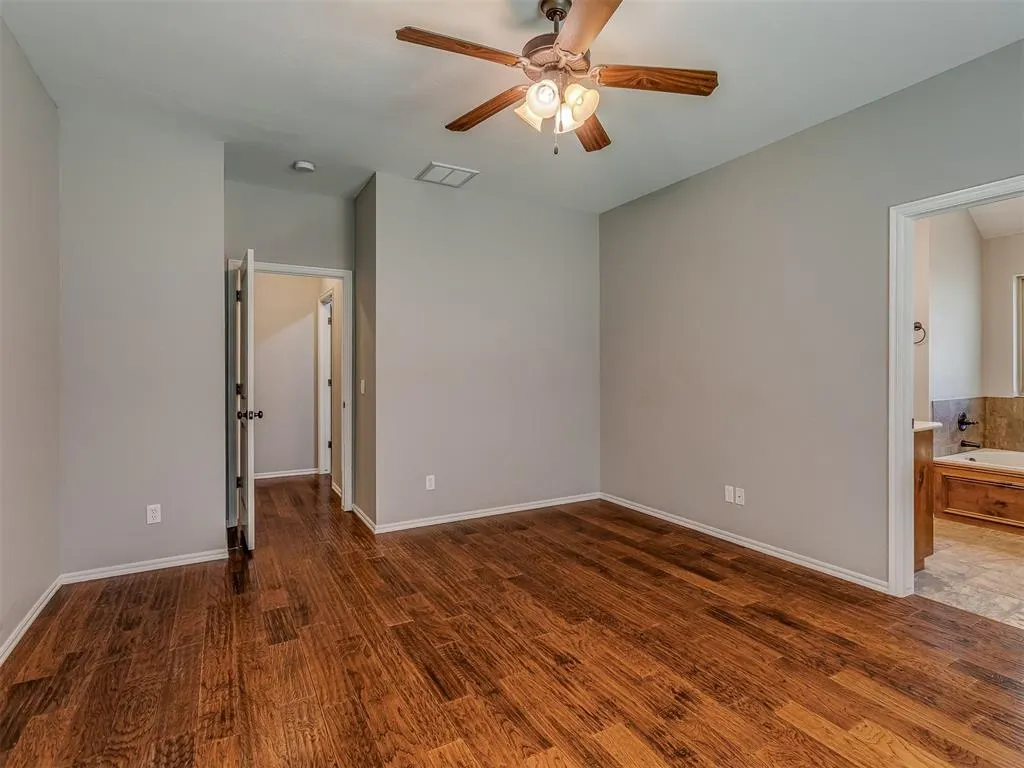 Photo 15 — 8624 Mallard Lane, Edmond, OK 73034