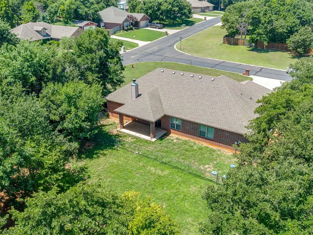 Photo 26 — 8624 Mallard Lane, Edmond, OK 73034