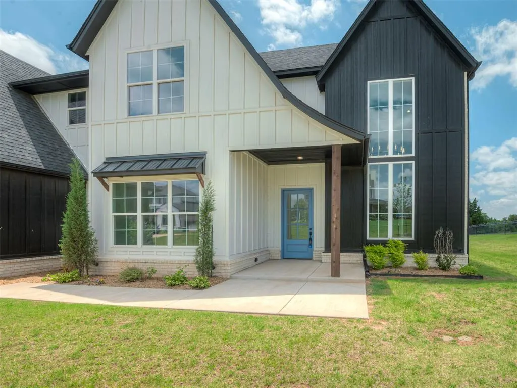Photo 3 — 400 Old Farm Road, Edmond, OK 73034