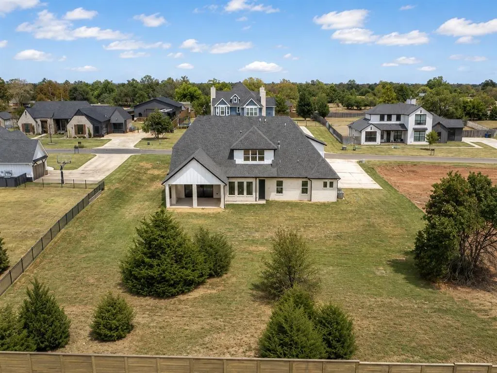 Photo 46 — 400 Old Farm Road, Edmond, OK 73034