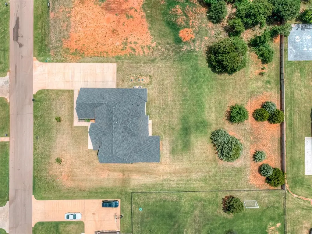 Photo 47 — 400 Old Farm Road, Edmond, OK 73034