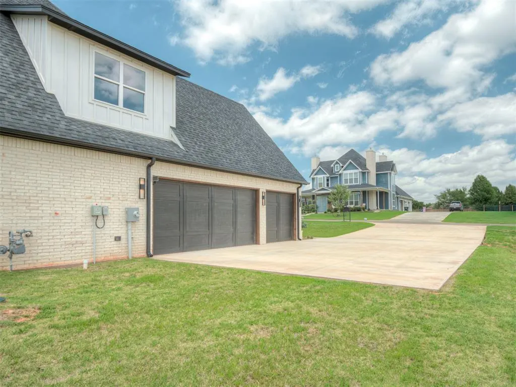 Photo 48 — 400 Old Farm Road, Edmond, OK 73034