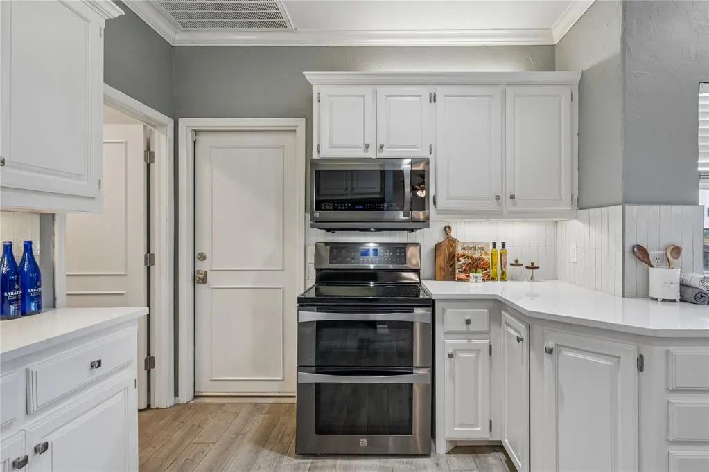 Photo 15 — 2143 NW 12th Avenue, Norman, OK 73072