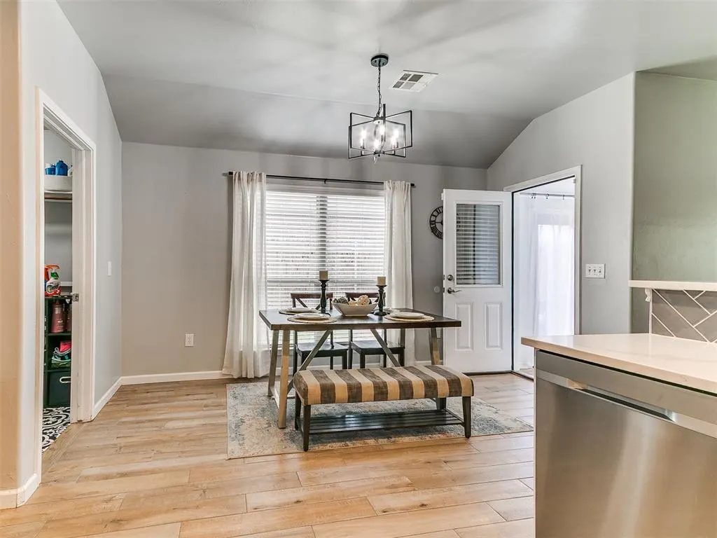 Photo 19 — 11233 NW 97th Street, Yukon, OK 73099