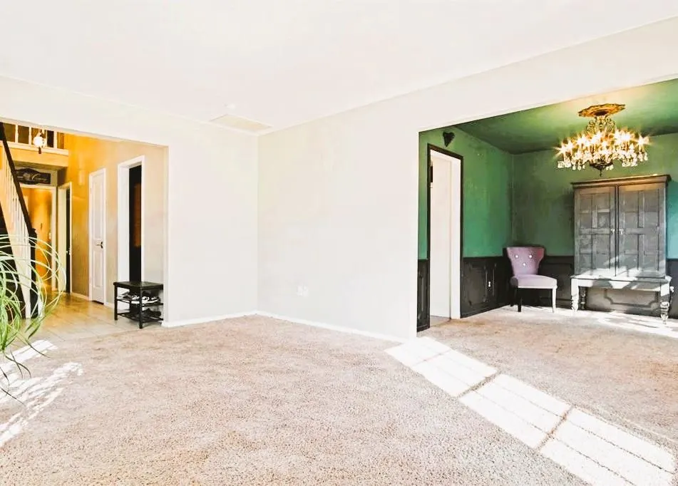 Photo 4 — 8225 Willow Creek Boulevard, Oklahoma City, OK 73162