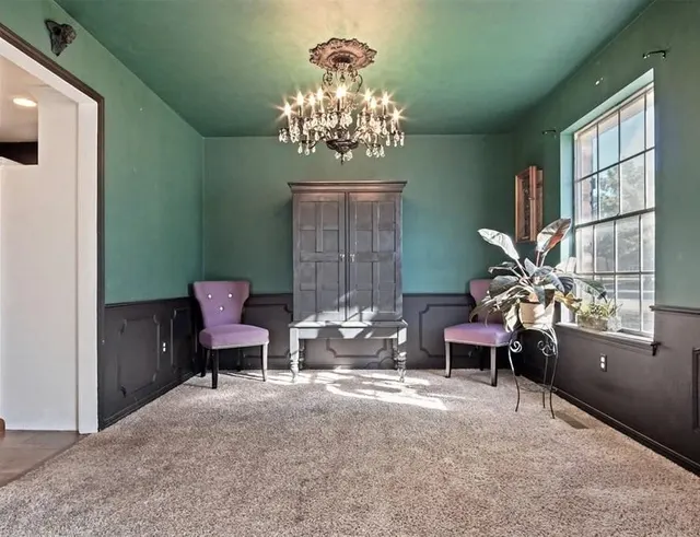 Photo 5 — 8225 Willow Creek Boulevard, Oklahoma City, OK 73162