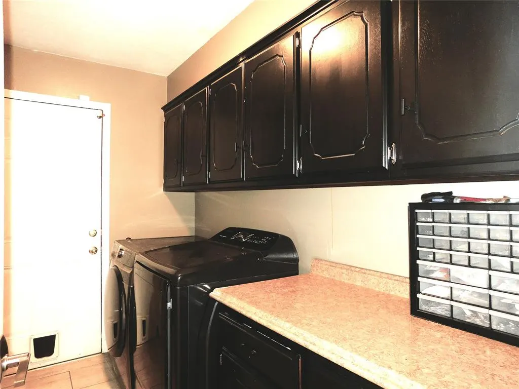 Photo 12 — 8225 Willow Creek Boulevard, Oklahoma City, OK 73162
