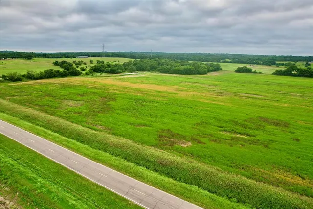 Photo 7 — 0003 N Harrah Road, Harrah, OK 73045