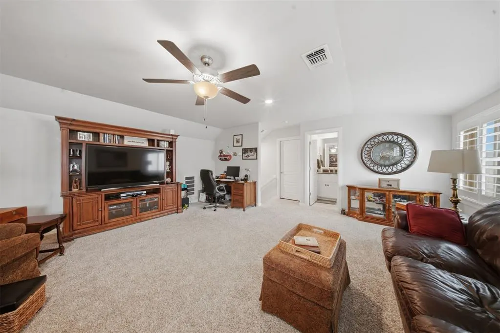 Photo 25 — 9208 NW 90th Street, Yukon, OK 73099