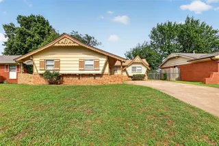 Sold home at 820 S Scott Street