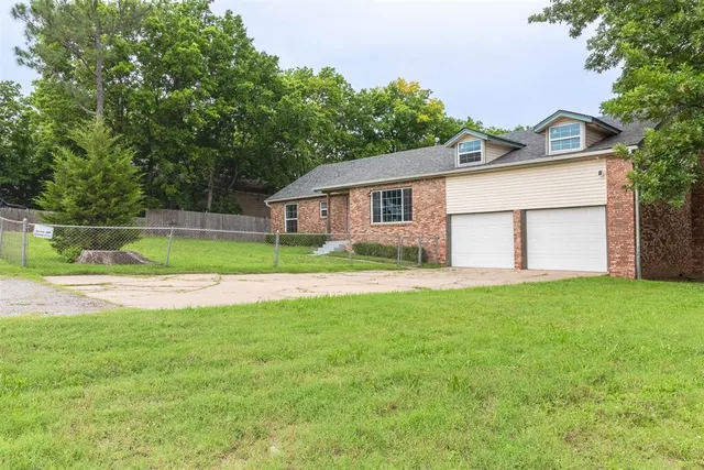 Photo 2 — 1531 W 46th Street, Tulsa, OK 74107
