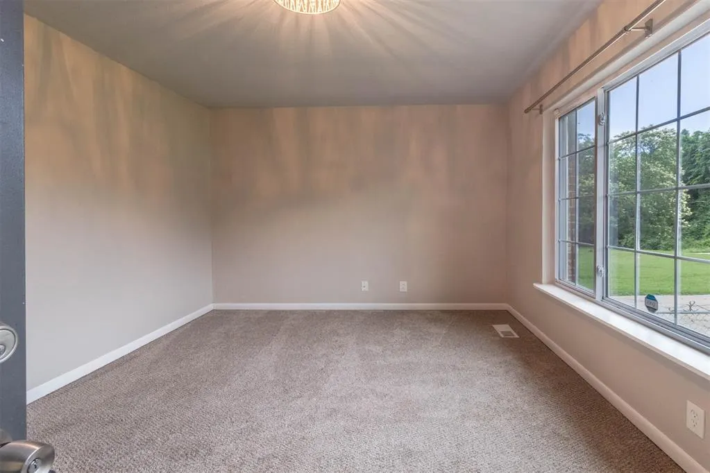 Photo 5 — 1531 W 46th Street, Tulsa, OK 74107