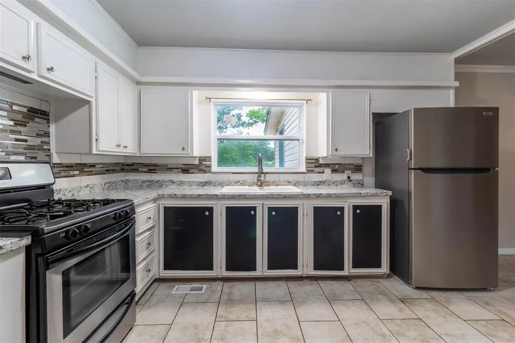 Photo 9 — 1531 W 46th Street, Tulsa, OK 74107