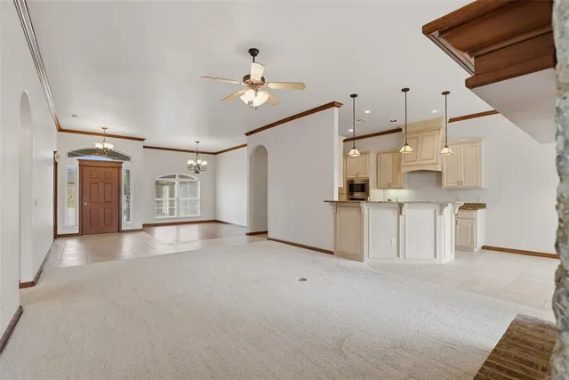 Photo 7 — 12508 Chateaux Road, Oklahoma City, OK 73142