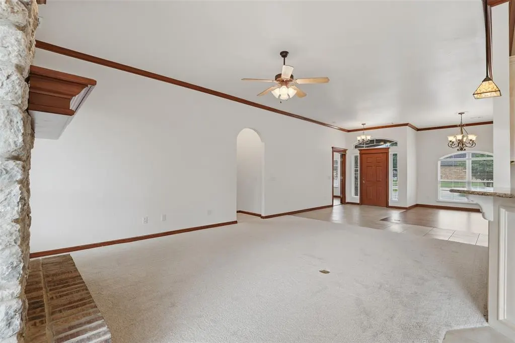 Photo 8 — 12508 Chateaux Road, Oklahoma City, OK 73142