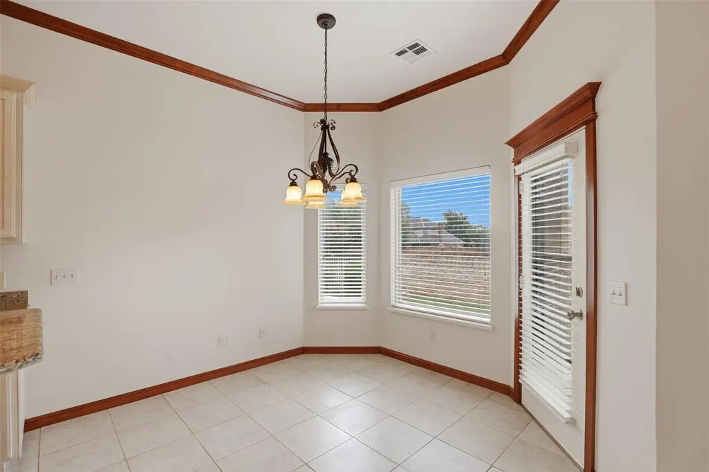 Photo 15 — 12508 Chateaux Road, Oklahoma City, OK 73142