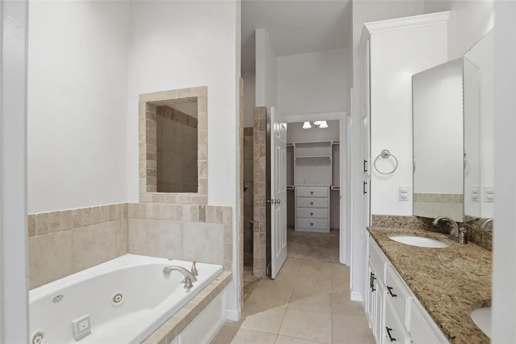 Photo 22 — 12508 Chateaux Road, Oklahoma City, OK 73142