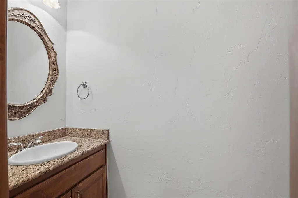 Photo 36 — 12508 Chateaux Road, Oklahoma City, OK 73142