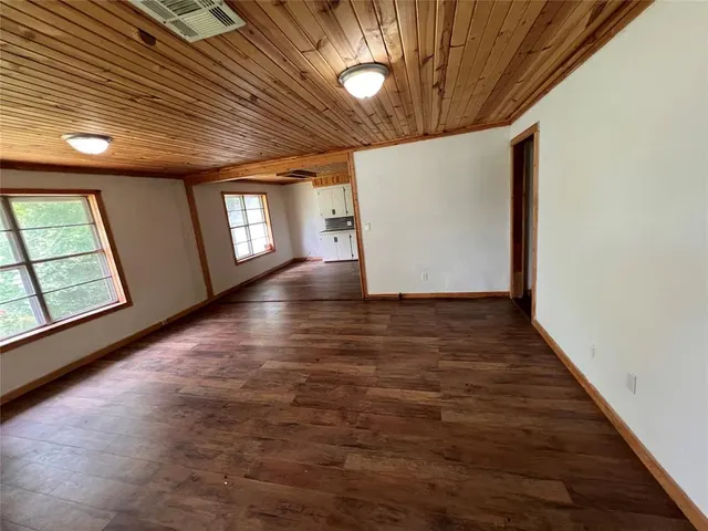 Photo 3 — 1209 Jefferson Street, Seminole, OK 74868