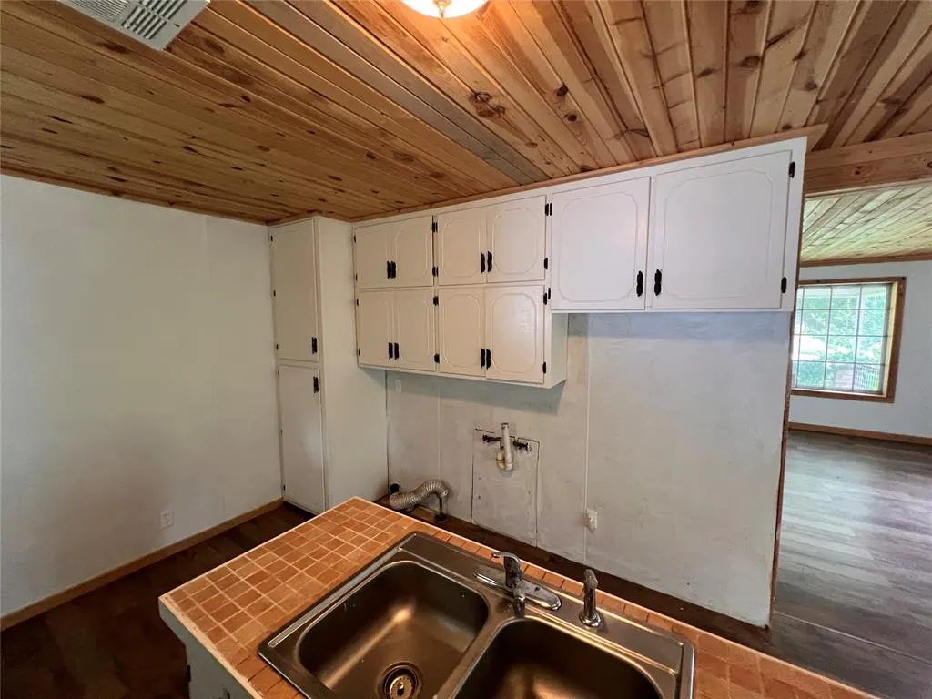 Photo 7 — 1209 Jefferson Street, Seminole, OK 74868