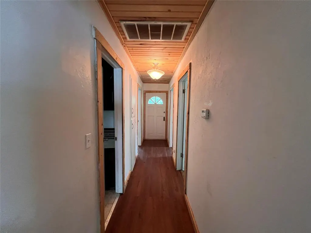 Photo 10 — 1209 Jefferson Street, Seminole, OK 74868