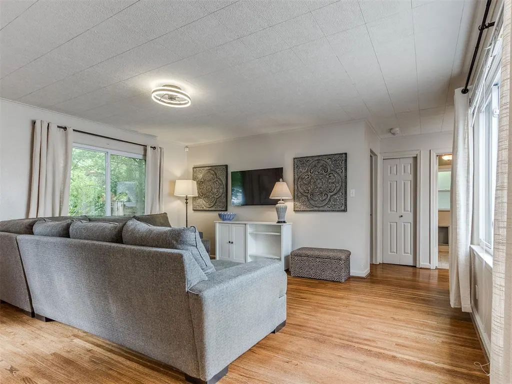 Photo 13 — 4613 N Hamilton Drive, Oklahoma City, OK 73112