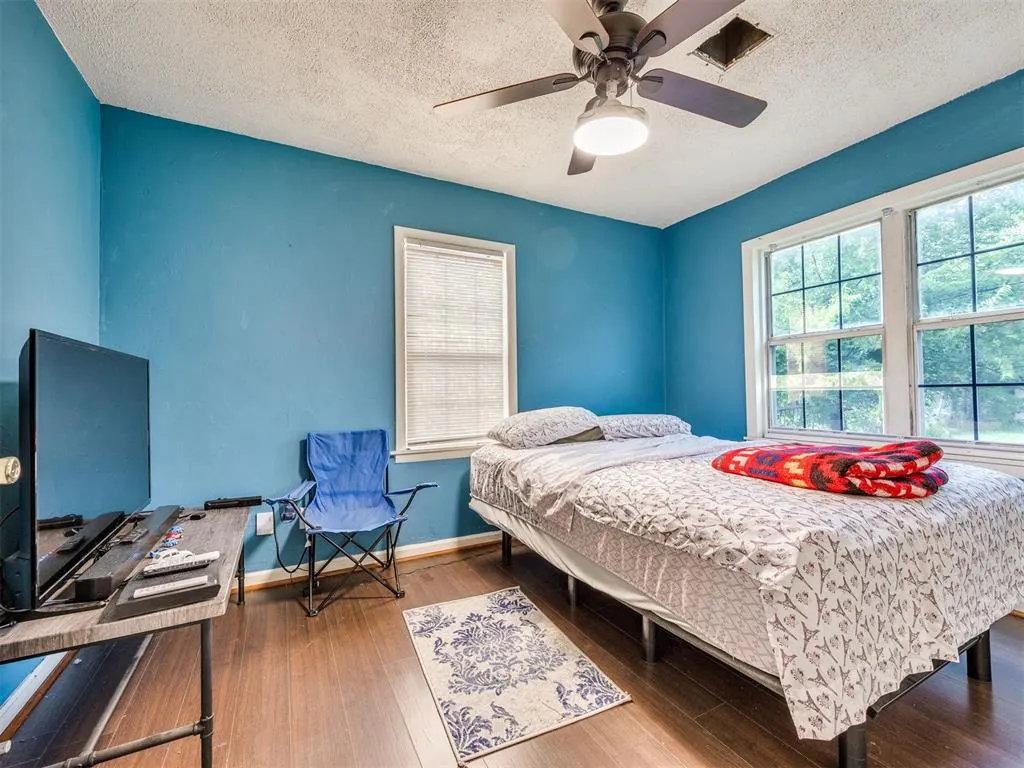 Photo 7 — 3932 NW 26th, Oklahoma City, OK 73107