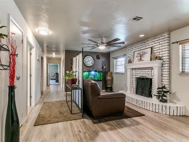 Photo 7 — 805 E Lea Terrace, Mustang, OK 73064