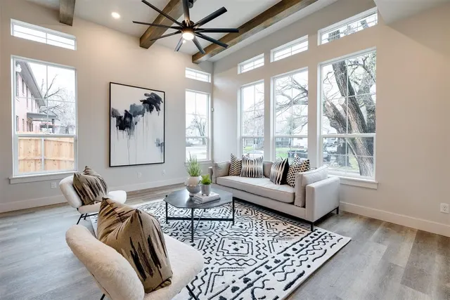 Photo 6 — 1705 NW 11th Street, Oklahoma City, OK 73106