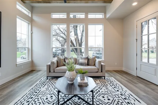 Photo 8 — 1705 NW 11th Street, Oklahoma City, OK 73106