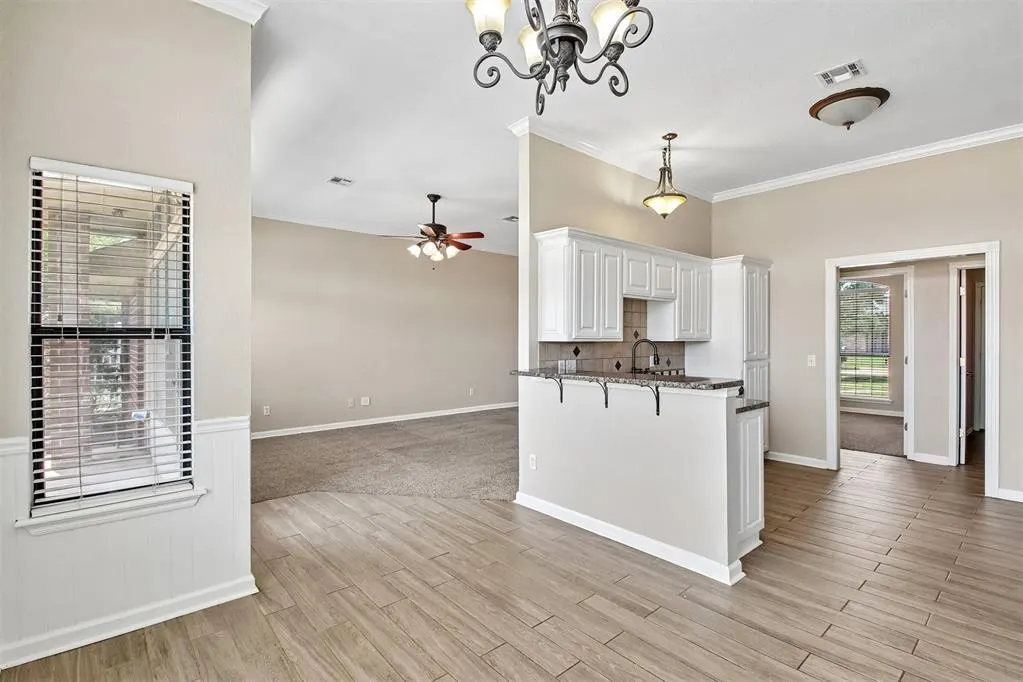 Photo 11 — 316 SE 33rd Street, Moore, OK 73160