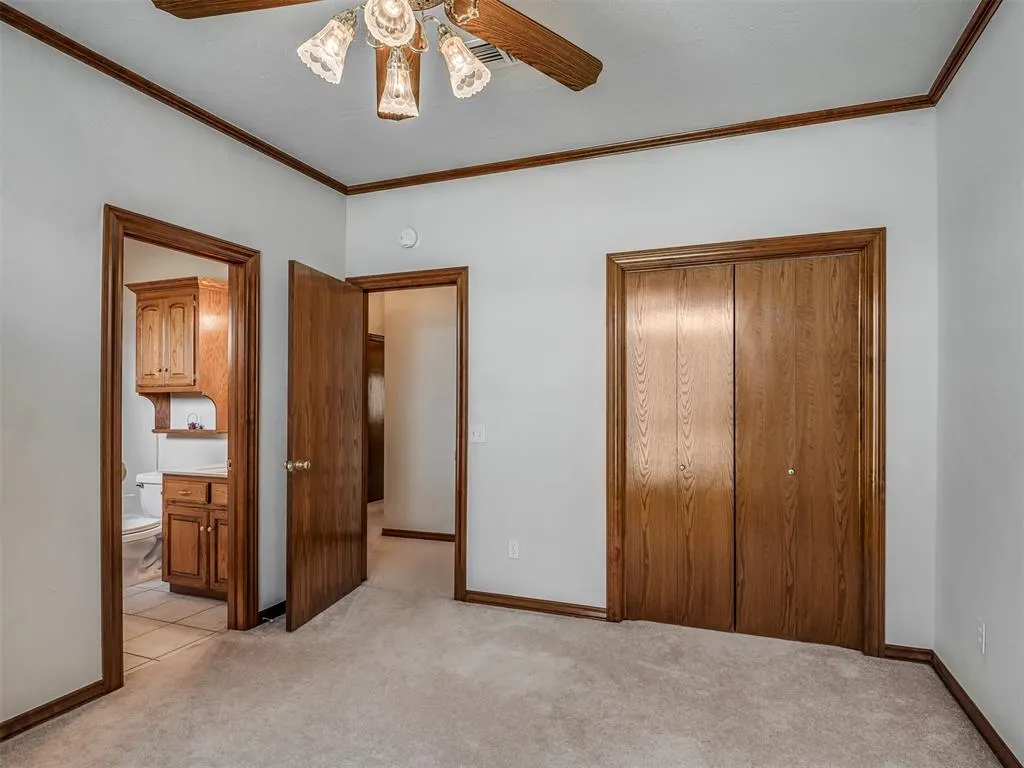 Photo 18 — 10917 Fountain Boulevard, Oklahoma City, OK 73170