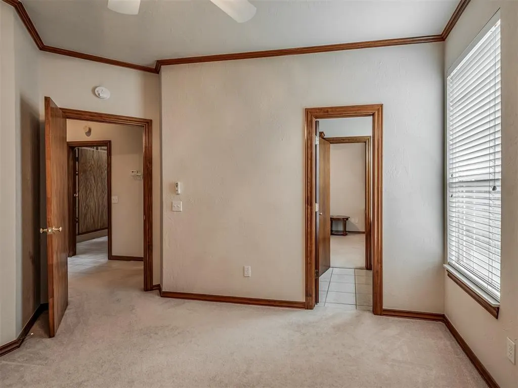 Photo 22 — 10917 Fountain Boulevard, Oklahoma City, OK 73170