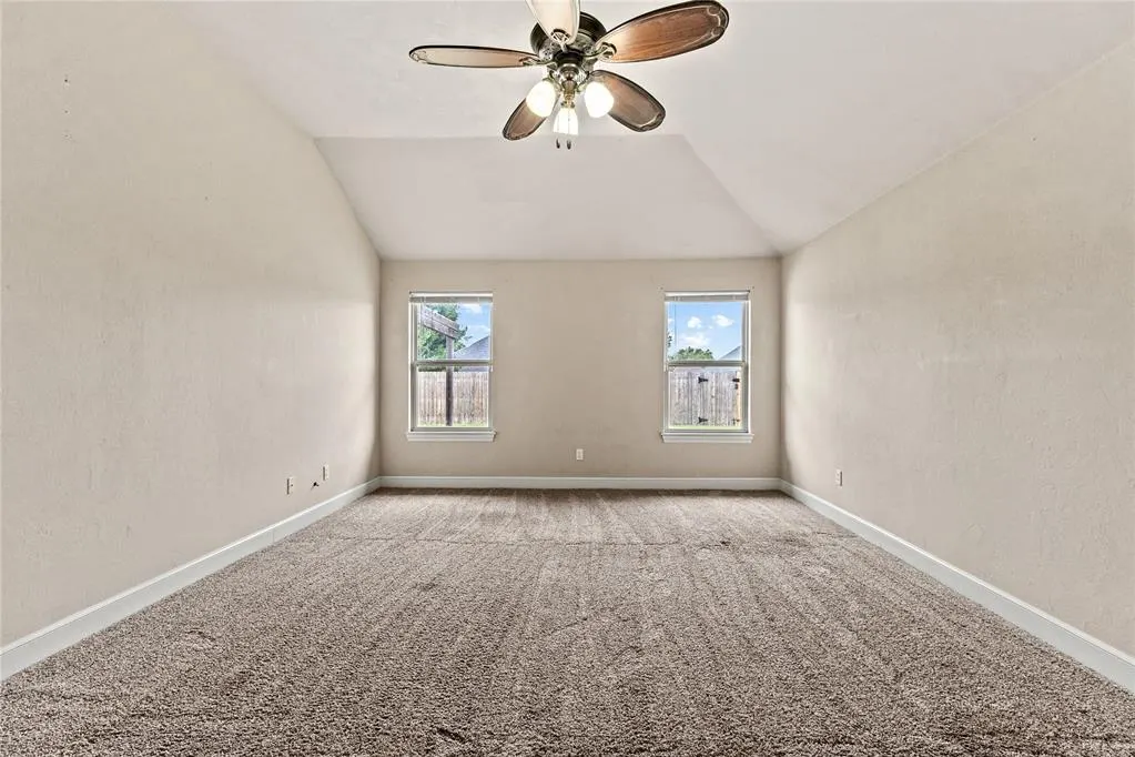 Photo 16 — 2209 Stratta Drive, Weatherford, OK 73096