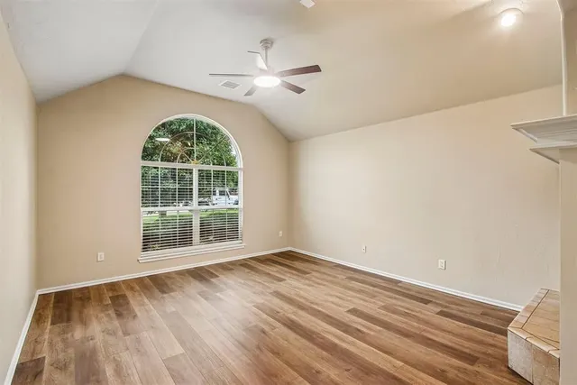 Photo 7 — 300 Ridge Lake Boulevard, Norman, OK 73071