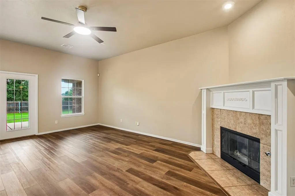 Photo 6 — 300 Ridge Lake Boulevard, Norman, OK 73071
