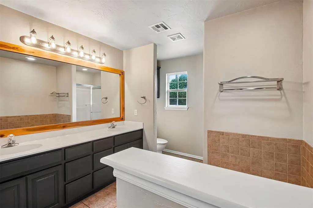 Photo 28 — 300 Ridge Lake Boulevard, Norman, OK 73071