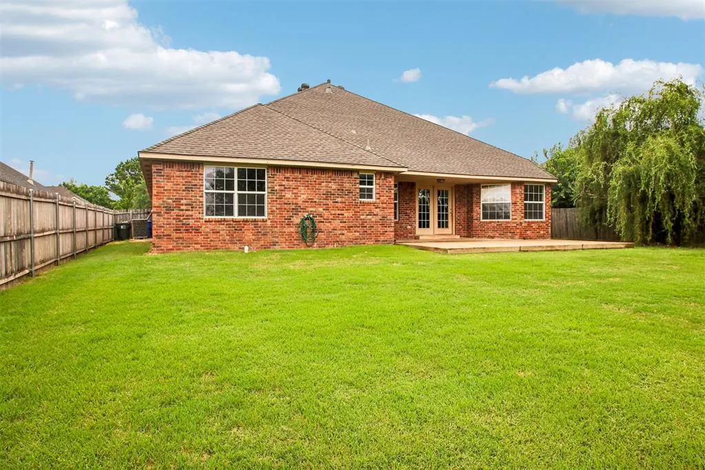 Photo 34 — 300 Ridge Lake Boulevard, Norman, OK 73071