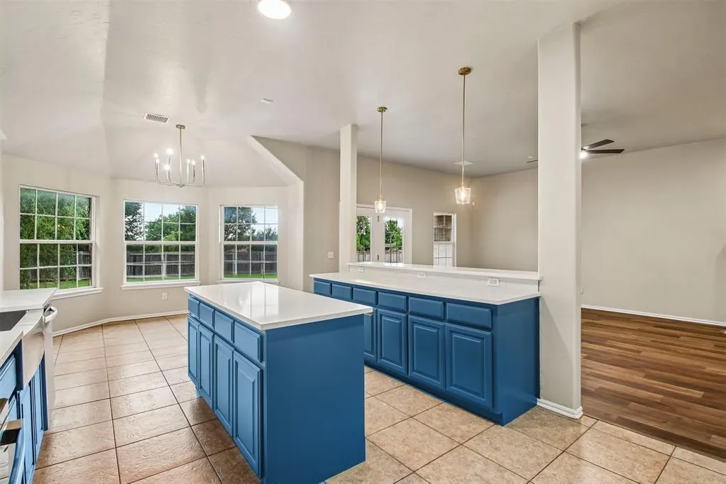 Photo 13 — 300 Ridge Lake Boulevard, Norman, OK 73071