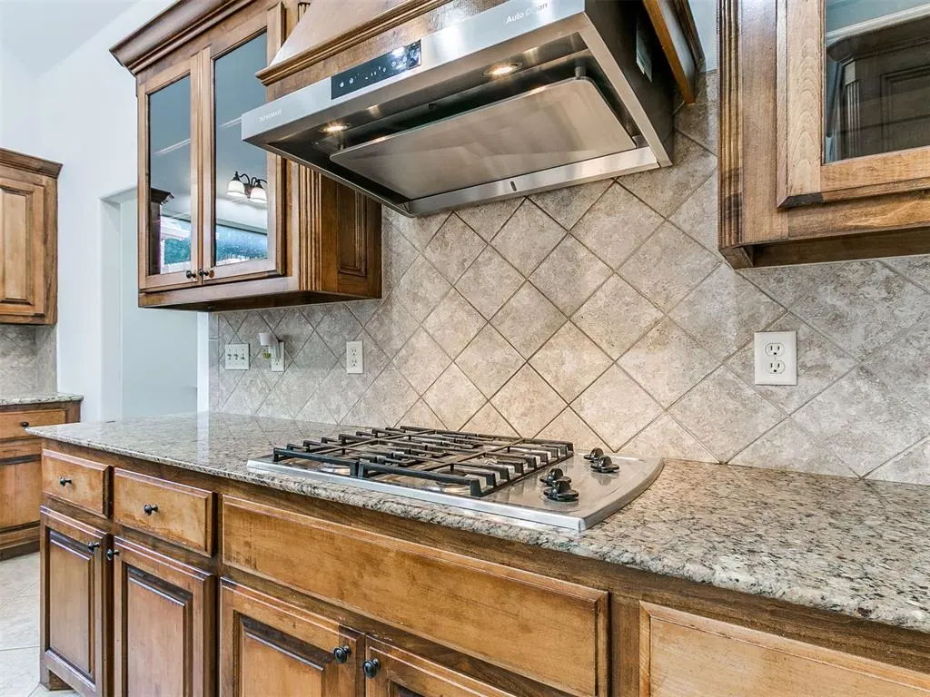 Photo 12 — 19316 Cade Court, Edmond, OK 73012