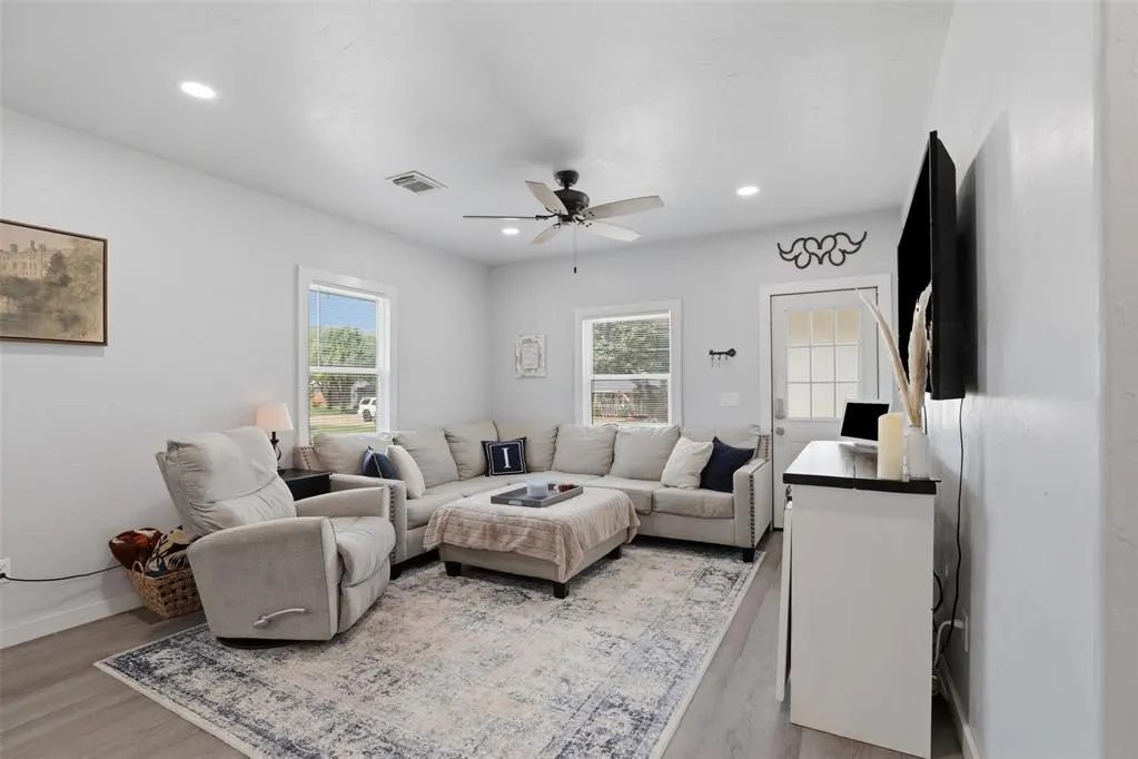 Photo 11 — 903 S 12th Street, Kingfisher, OK 73750