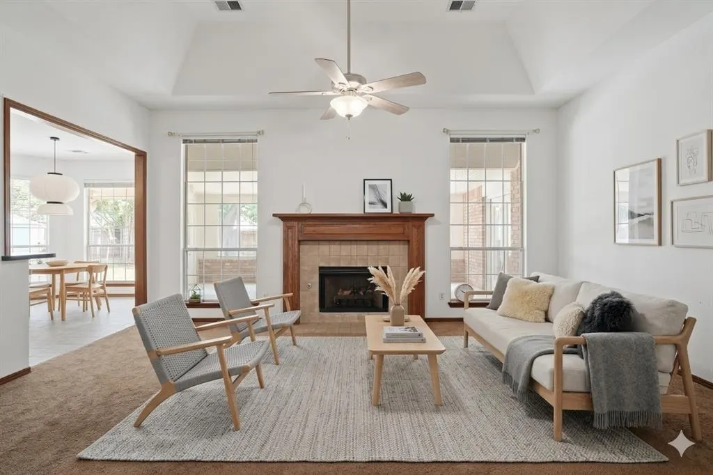 Photo 4 — 2608 Kingsley Lane, Oklahoma City, OK 73128