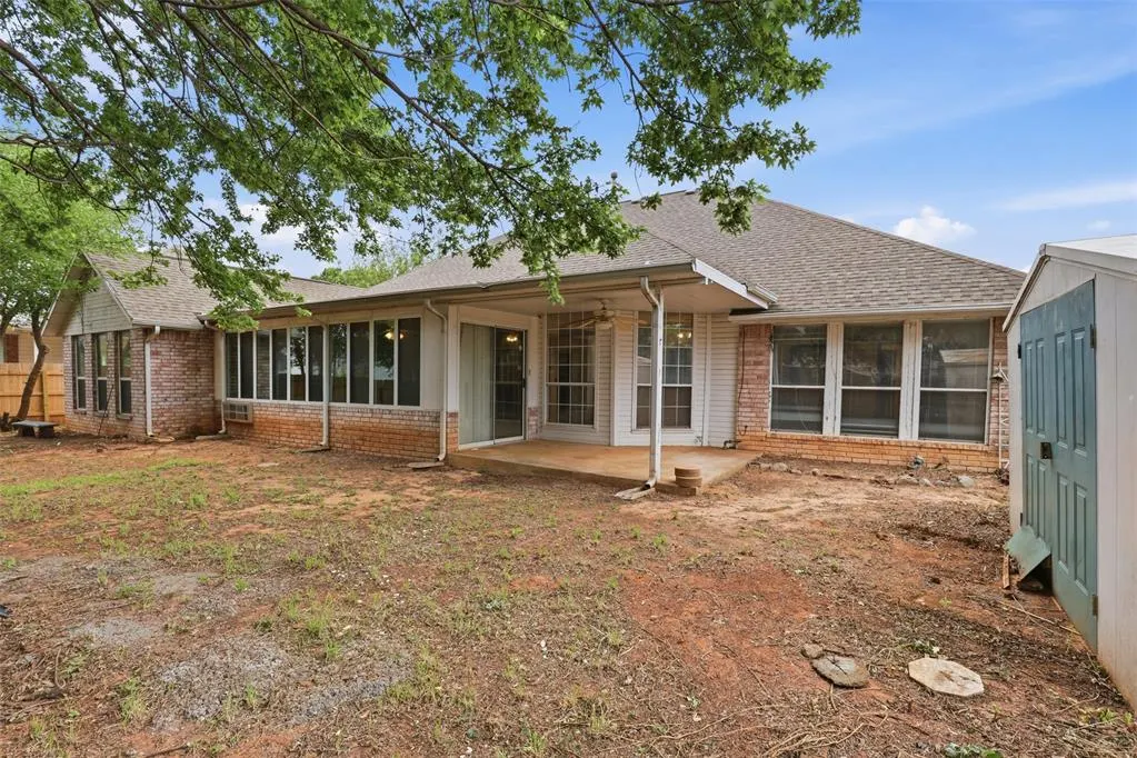 Photo 38 — 2608 Kingsley Lane, Oklahoma City, OK 73128