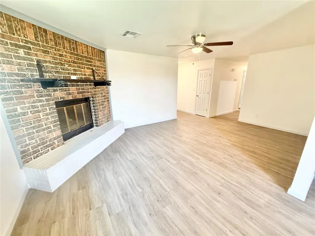 Photo 2 — 608 Libra Street, Altus, OK 73521