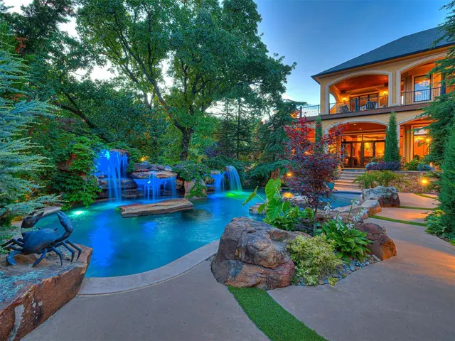 Photo 2 — 12025 Stonemill Road, Oklahoma City, OK 73131