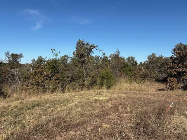 Photo 6 — 19491 Mooseville Drive, Noble, OK 73068