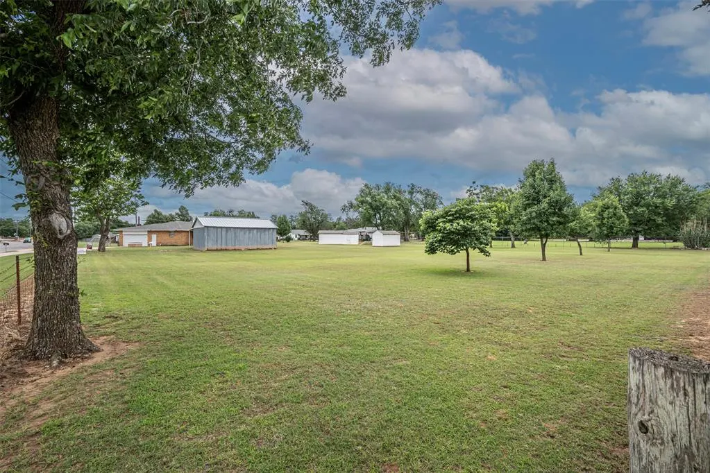 Photo 7 — 1601 S Webster Drive, Oklahoma City, OK 73130